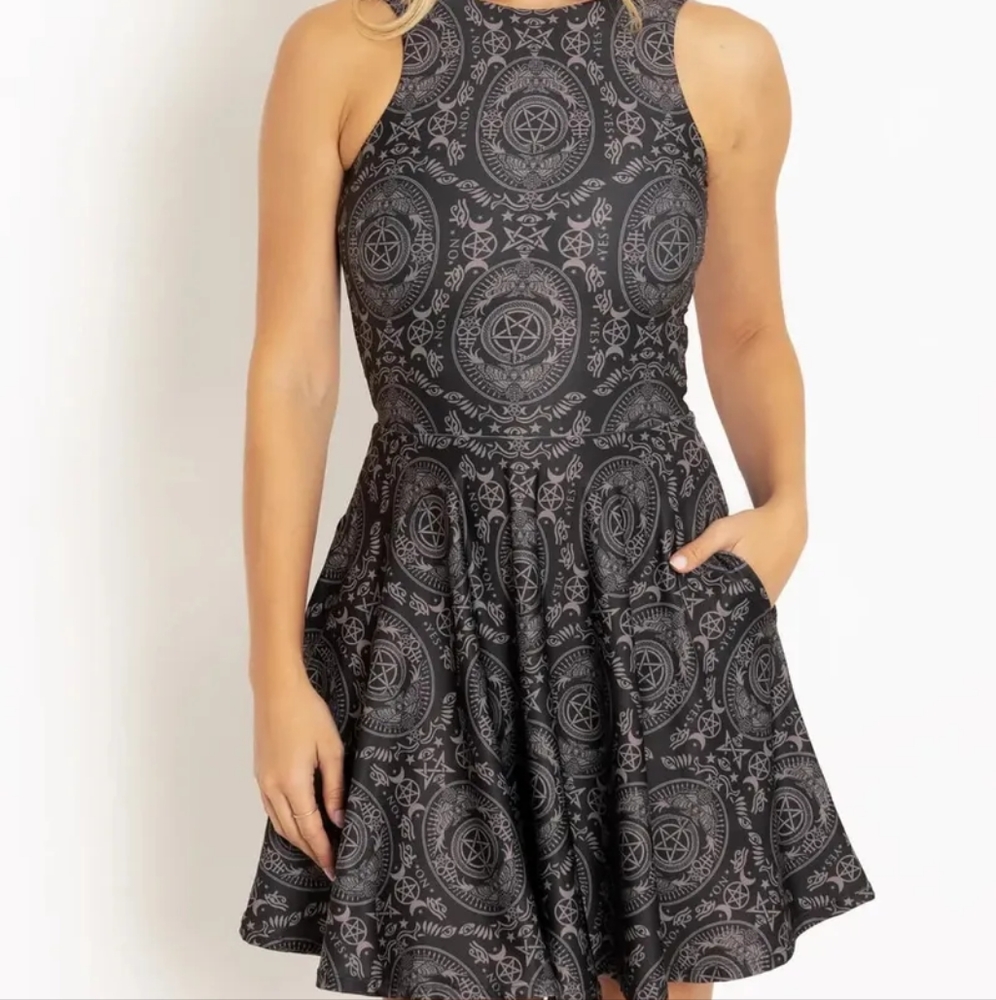 Blackmilk Show us Your Tops Dress m